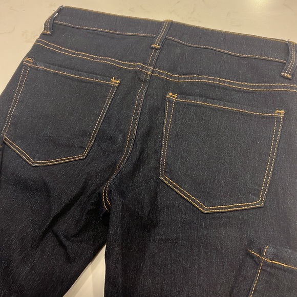 Forever 21 dark blue jeans - Picture 4 of 4